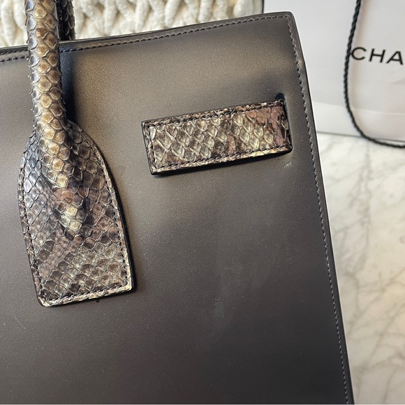 Saint Laurent Sac De Jour Tote - Picture 4 of 14